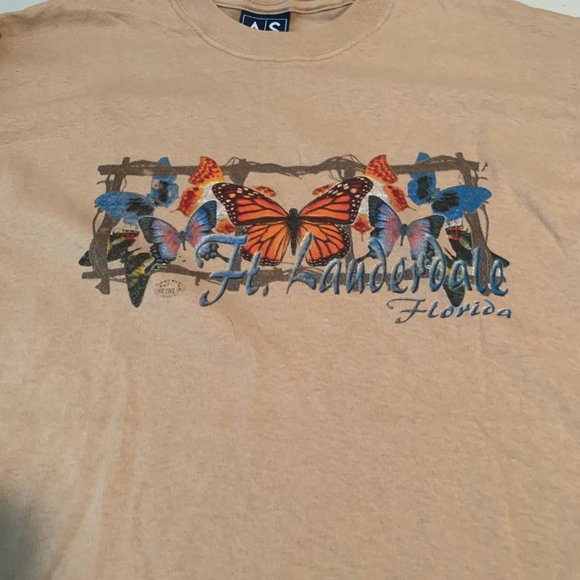 NWOT Size L Florida Tan T-shirt w/butterflies - Picture 5 of 9